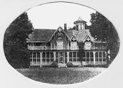 Julia's fathers home in Mamaroneck