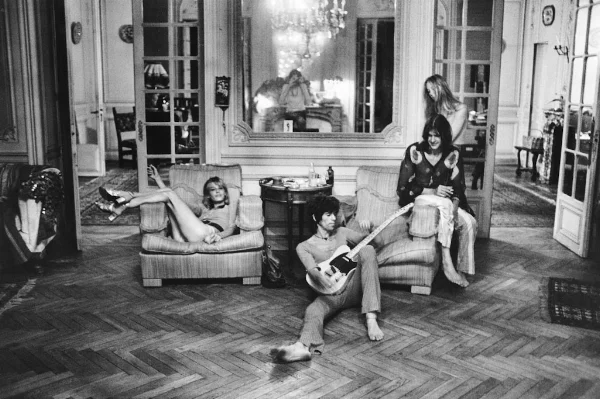 Interior of Villa Nellcote during the Rolling Stones occupancy