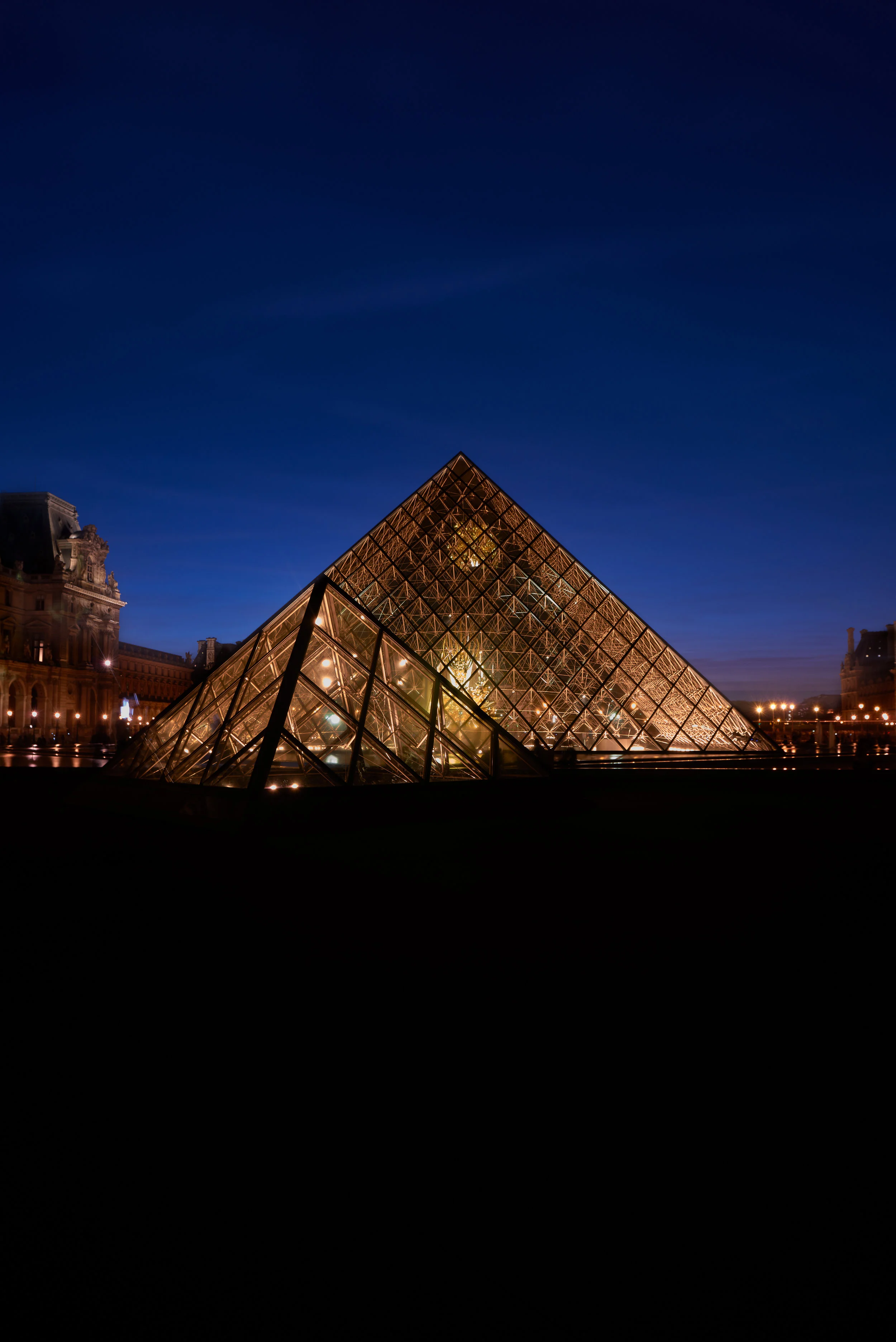 Lourve Pyramid Blue Hour_1.jpg