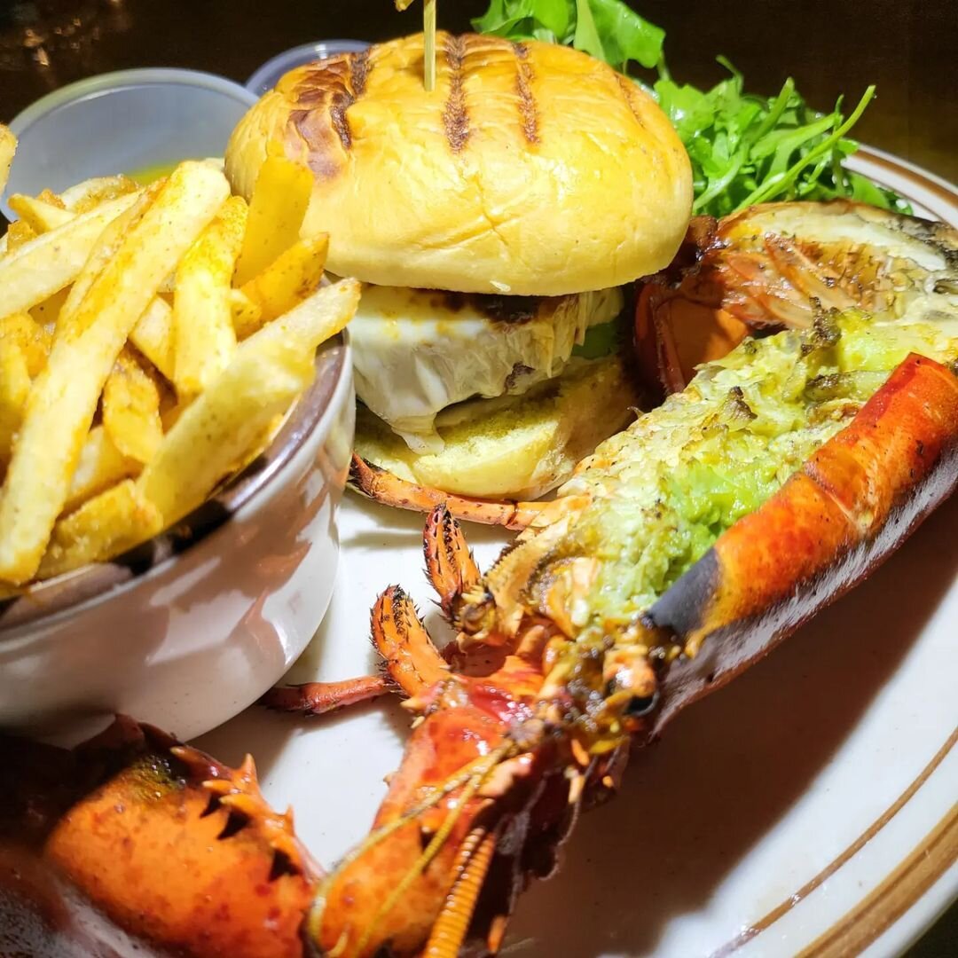 We'll take everything on this plate, plz and thanks. (📸: @tristate_plate on IG) #SeawolfBK

#Seafoodies #BKNY #BKNYEats #BKEats #BrooklynBased #BrooklynBites #WilliamsburgPlease #YesWilliamsburg #BKBites #EatingNYC #NYCEats #EatingNewYork #Shellfish
