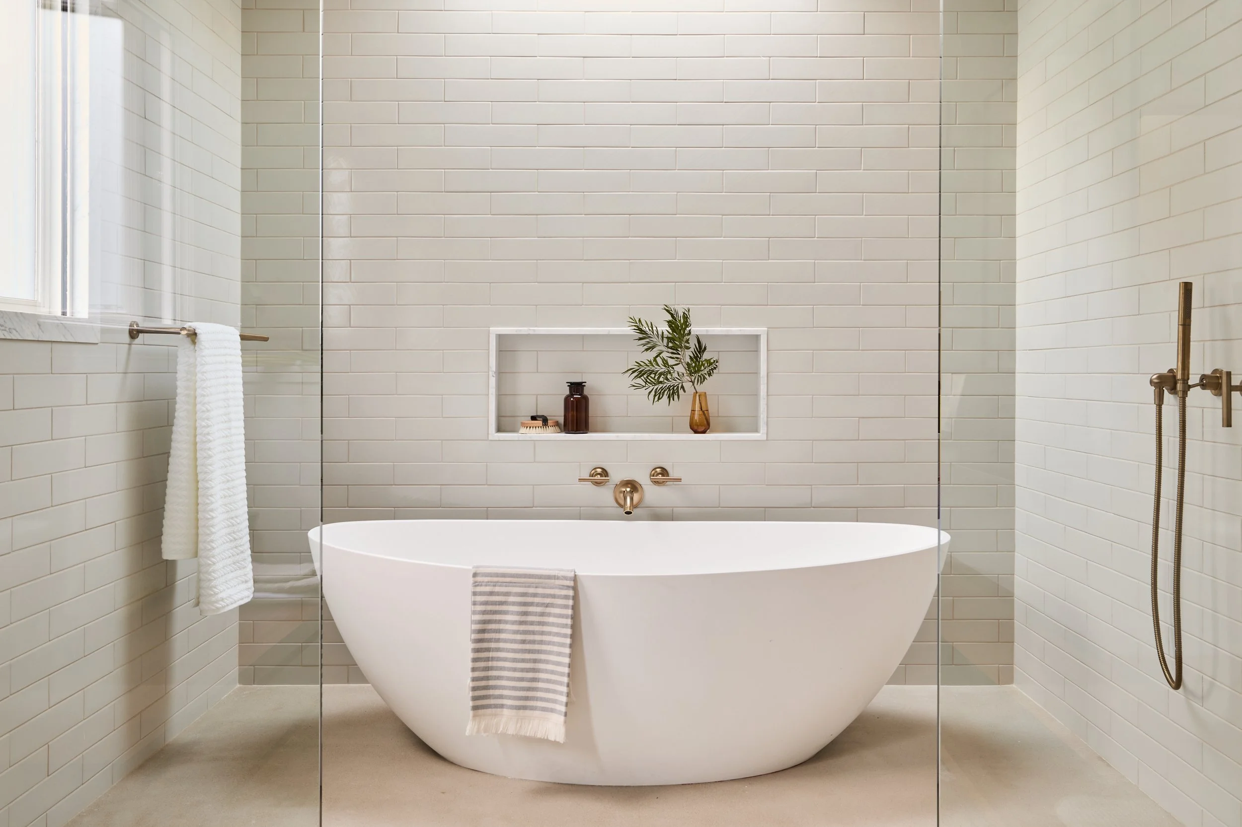 Studio_Muir_Magellan_Master_Bath_014.jpg