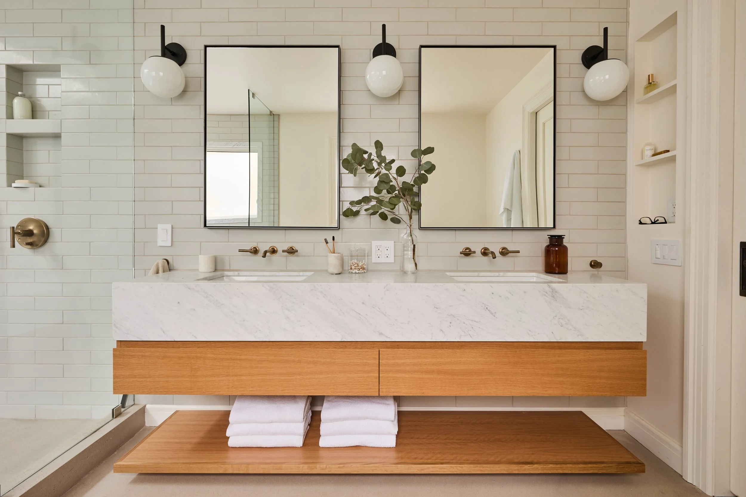 Studio_Muir_Magellan_Master_Bath_024.jpg