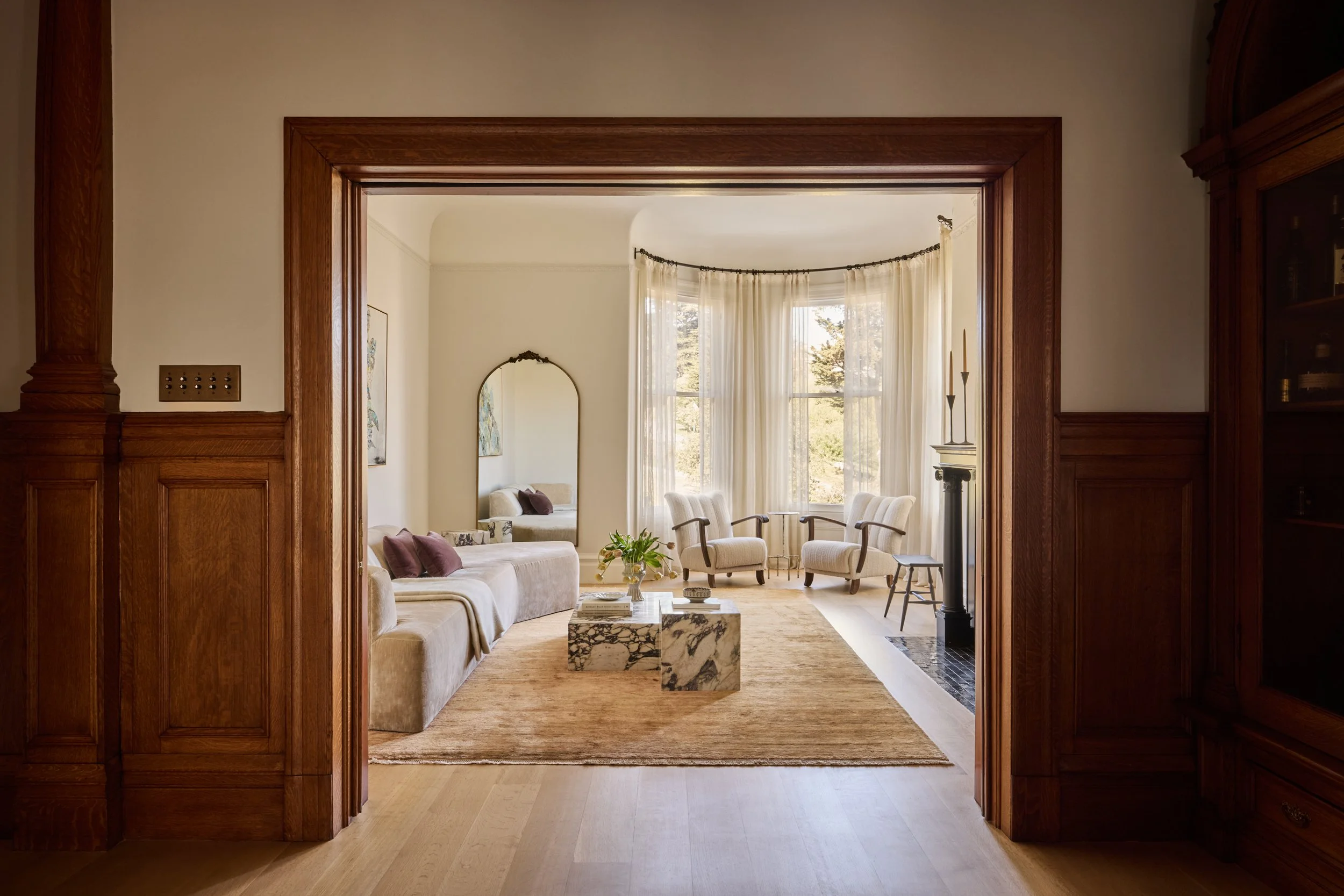 Steiner_Living-Room_008.jpg