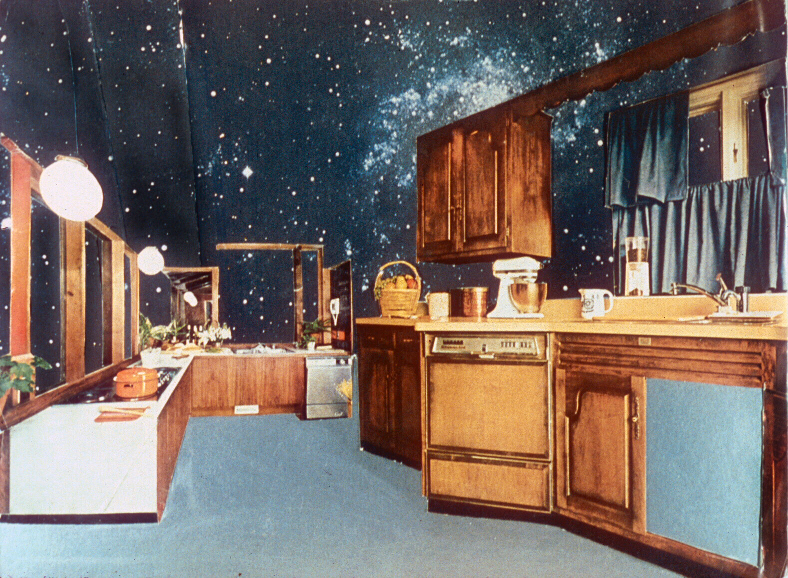  Cosmic Kitchen II 