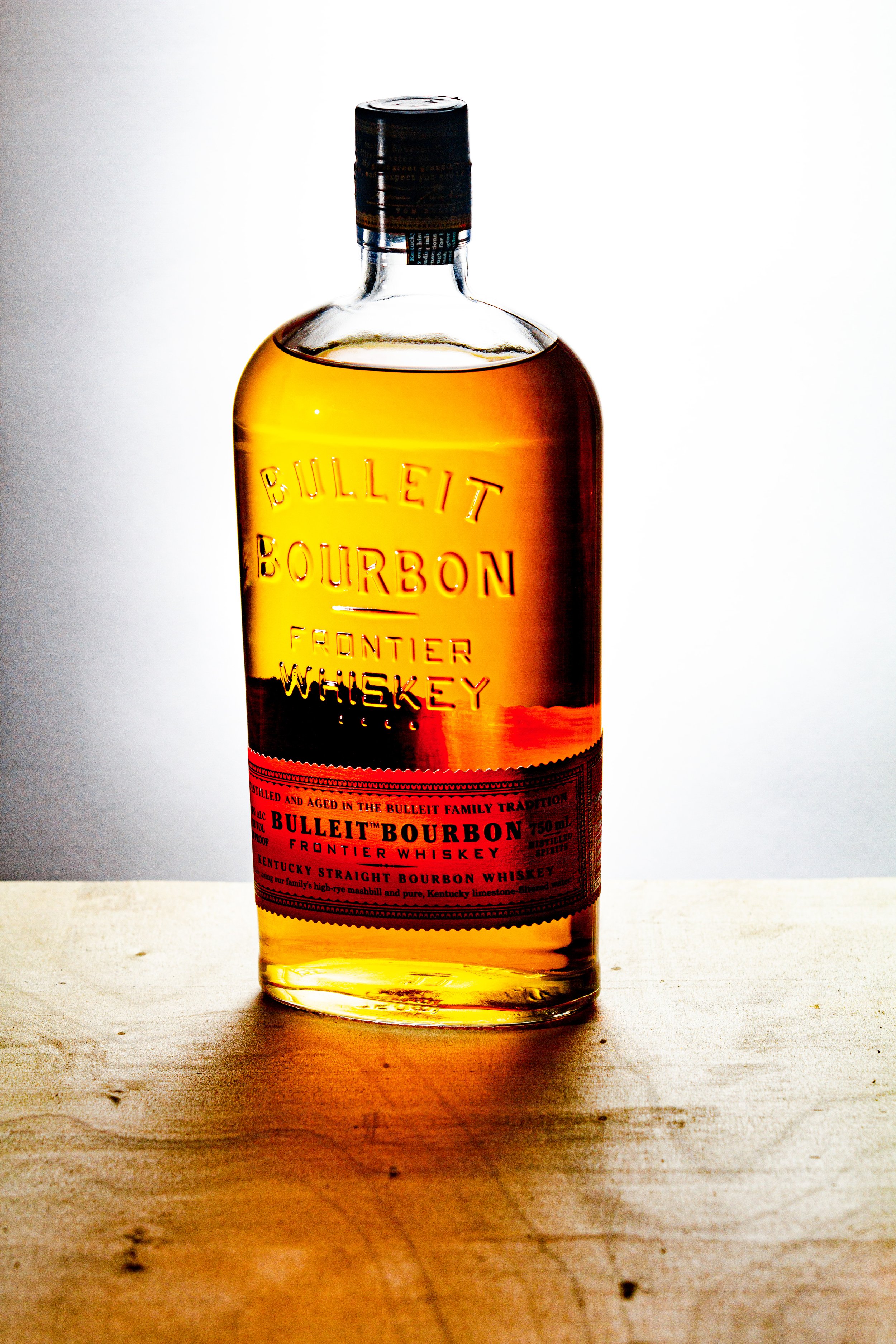 BulleitBourbonBottle_MG_9323_dusted.jpg