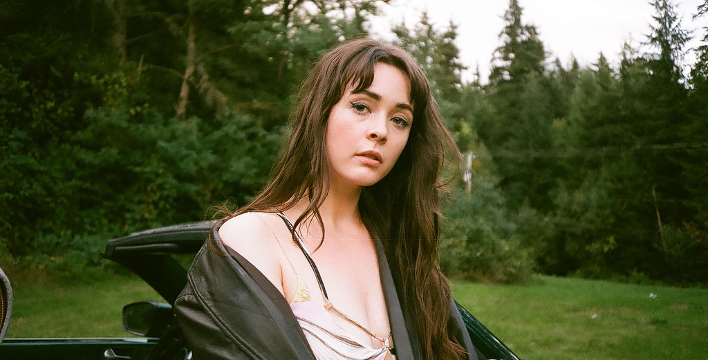  Welcome Syd Warwick to the roster!  Check out her debut single ‘Lost The Light  here . 