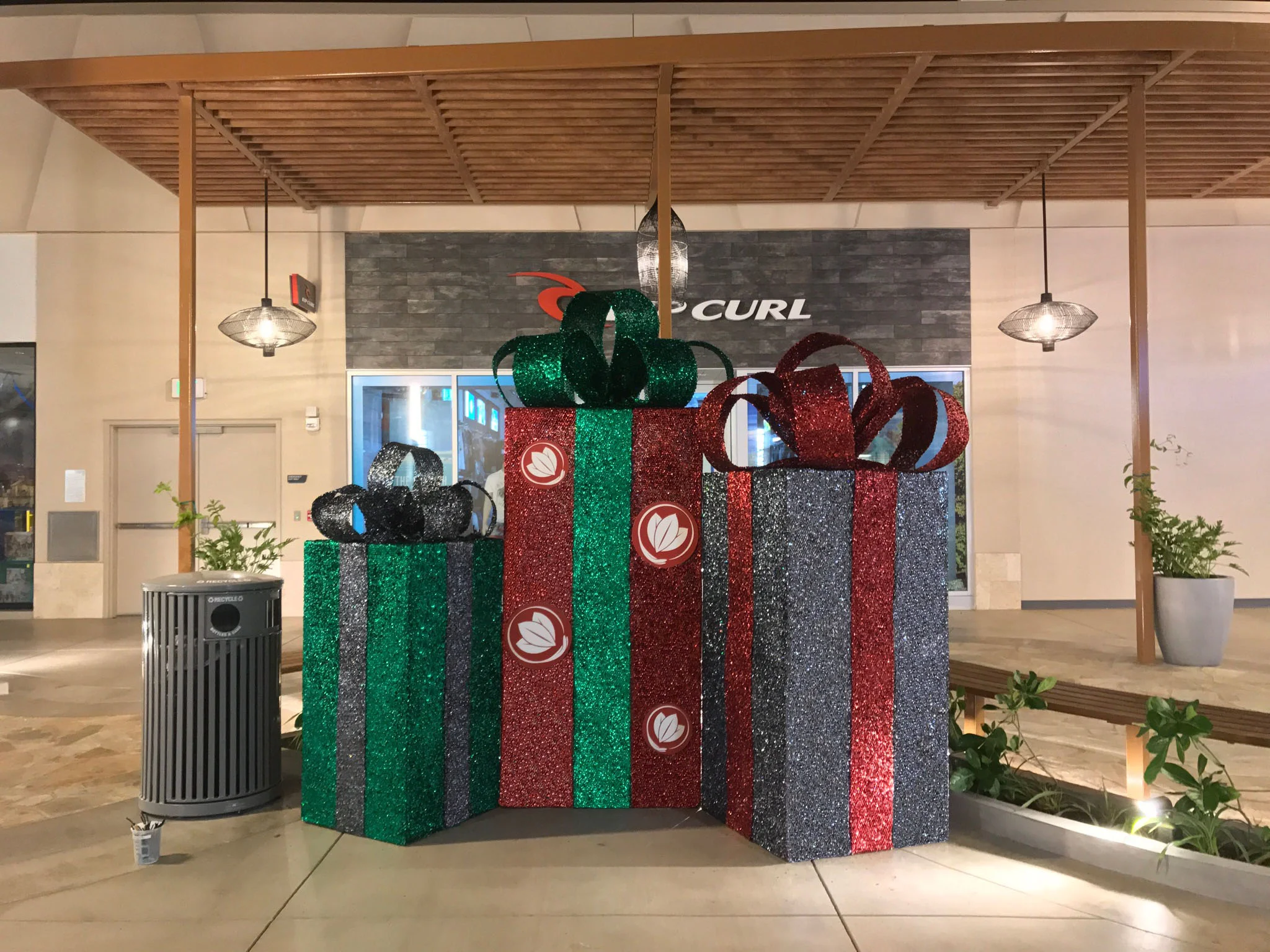 KaMakana Gift Box Grouping.jpg