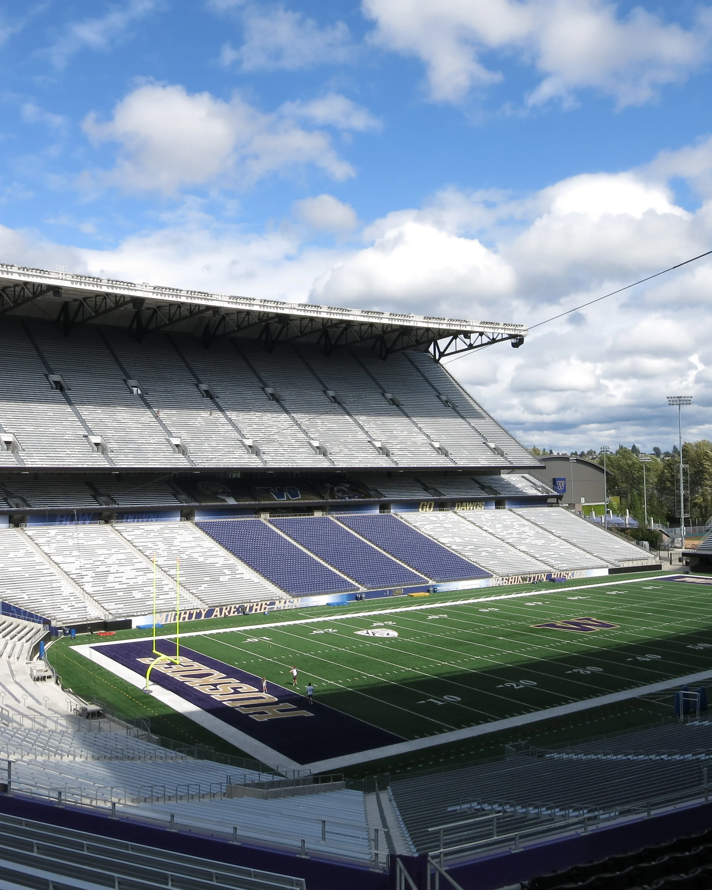 Fieldwrap of Husky Stadium, Seattle 2015