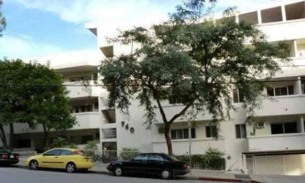960 Larrabee Street #310