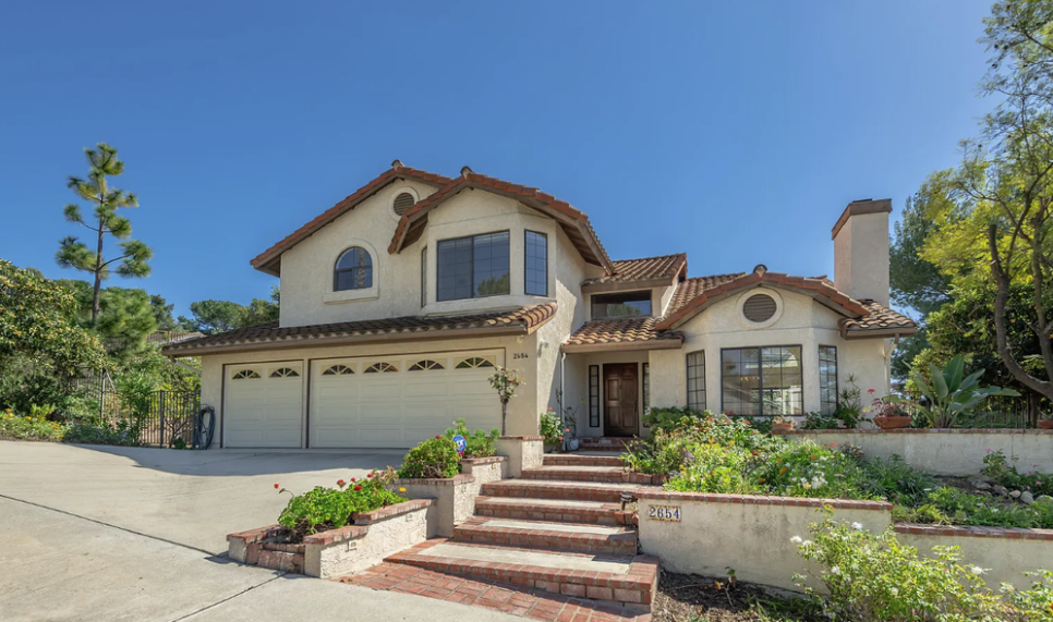 SOLD FOR $1,375,000