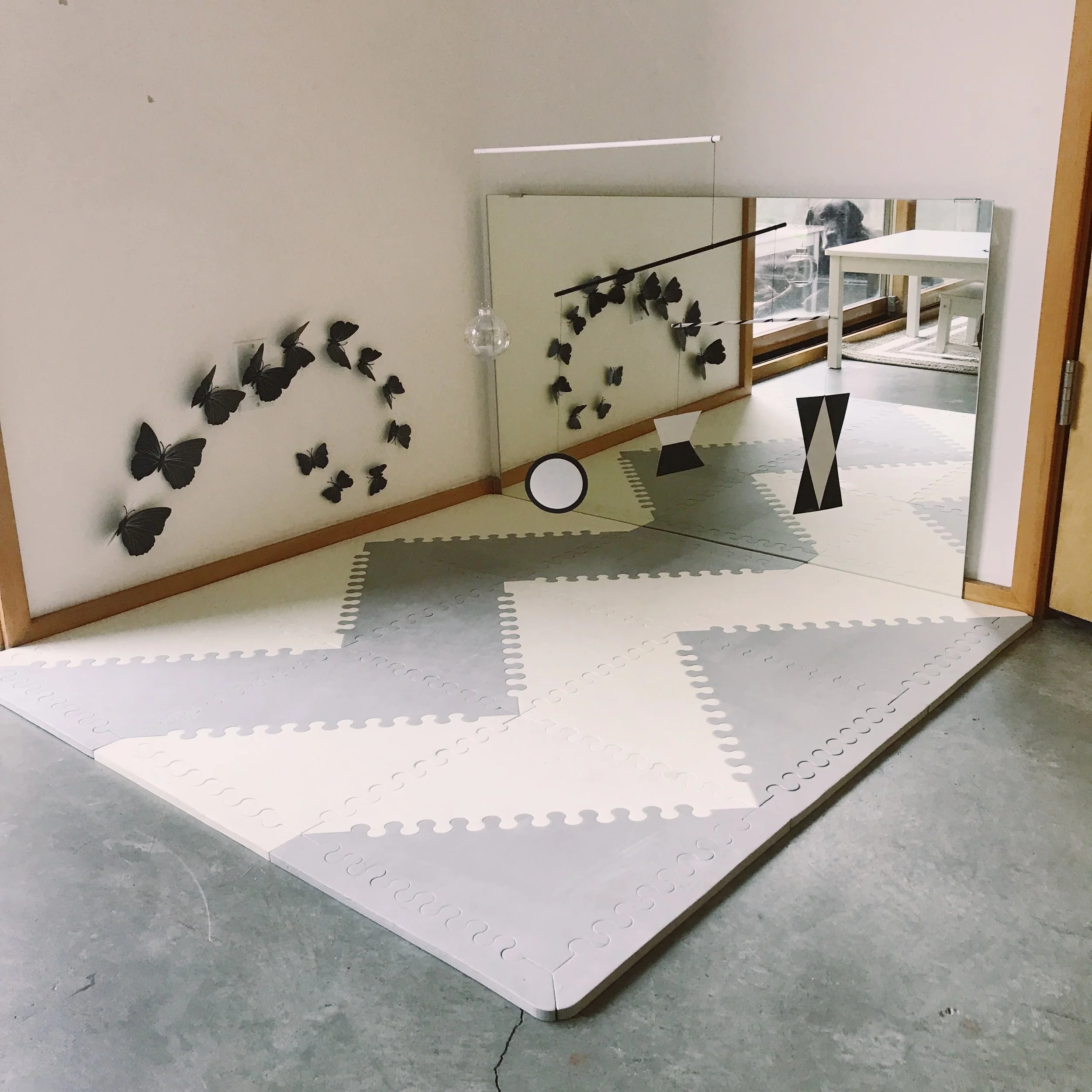 montessori infant mobiles