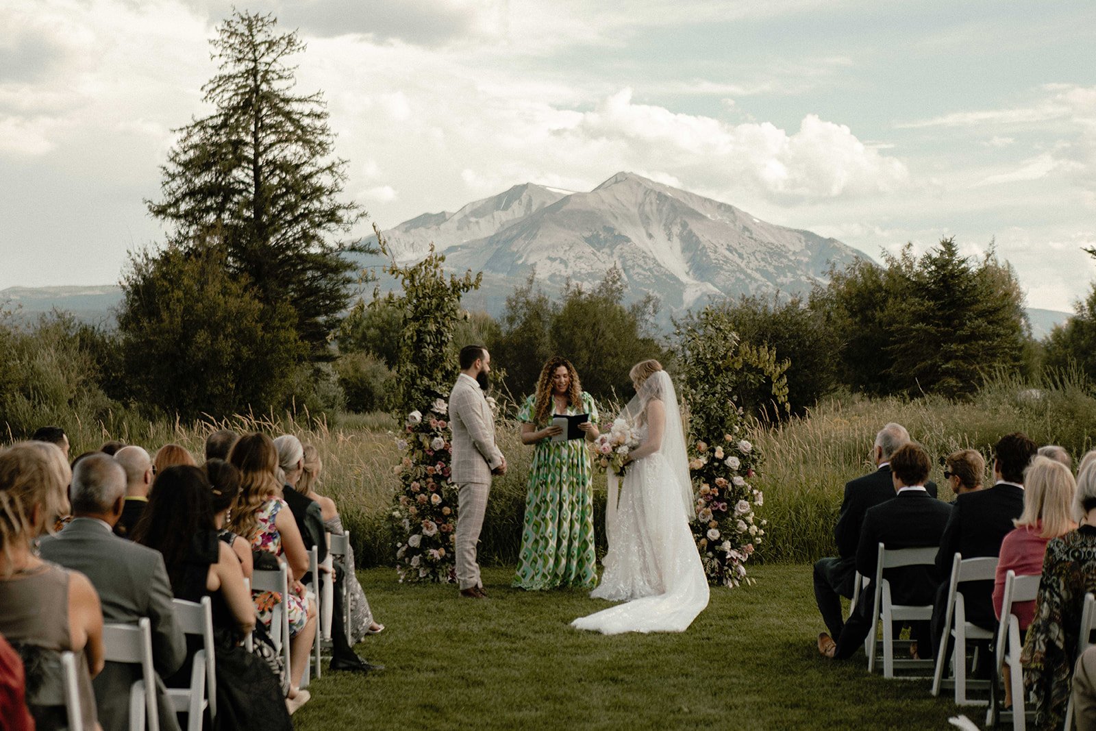 spring_creeks_ranch_carbondale_colorado_wedding_photographer_nicki_ben-568_websize.jpg