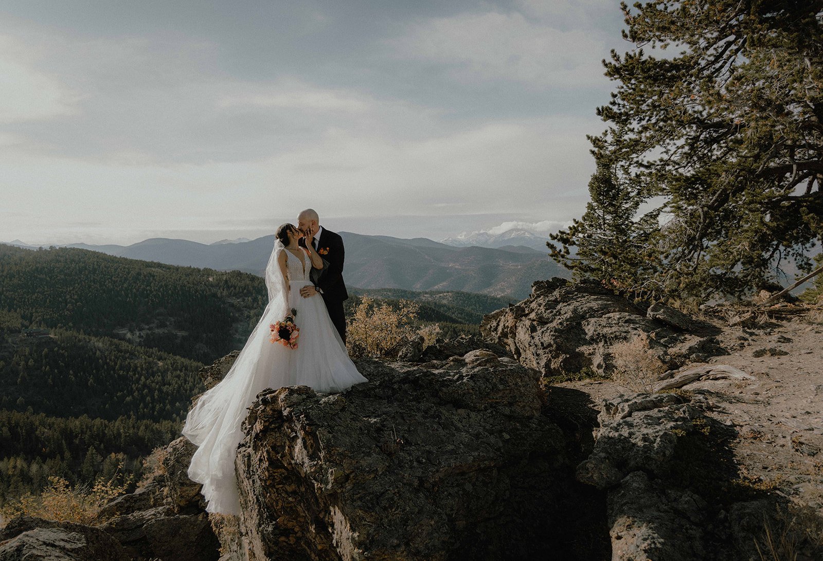 northstar_gatherings_idaho_springs_colorado_wedding_photographer_portraits-81_websize.jpg