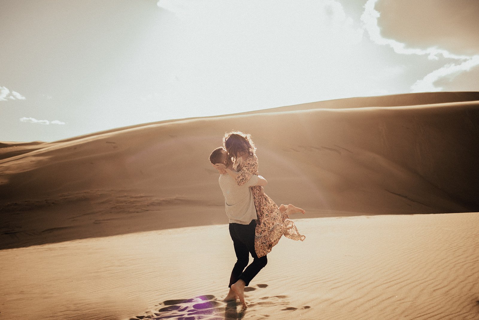 great-sand-dunes-colorado-engagement-photographer-65_websize.jpg
