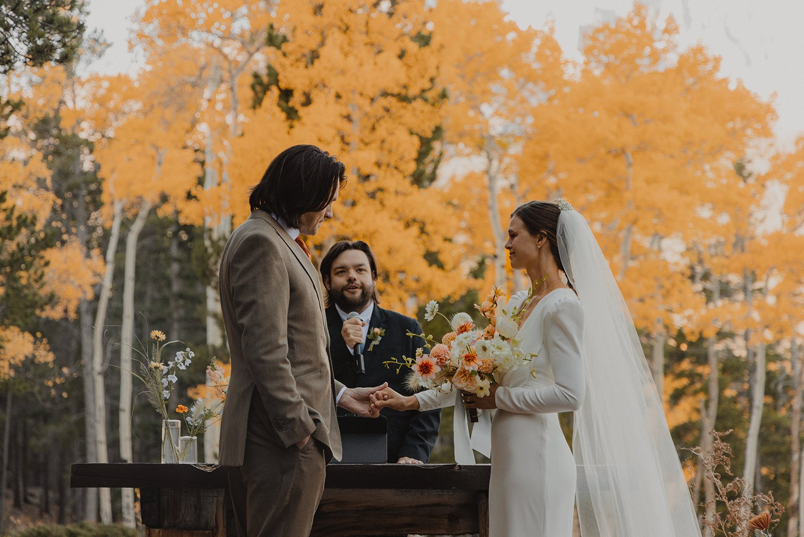 leacy-dylan-dao-house-estes-park-elopement-181.jpg