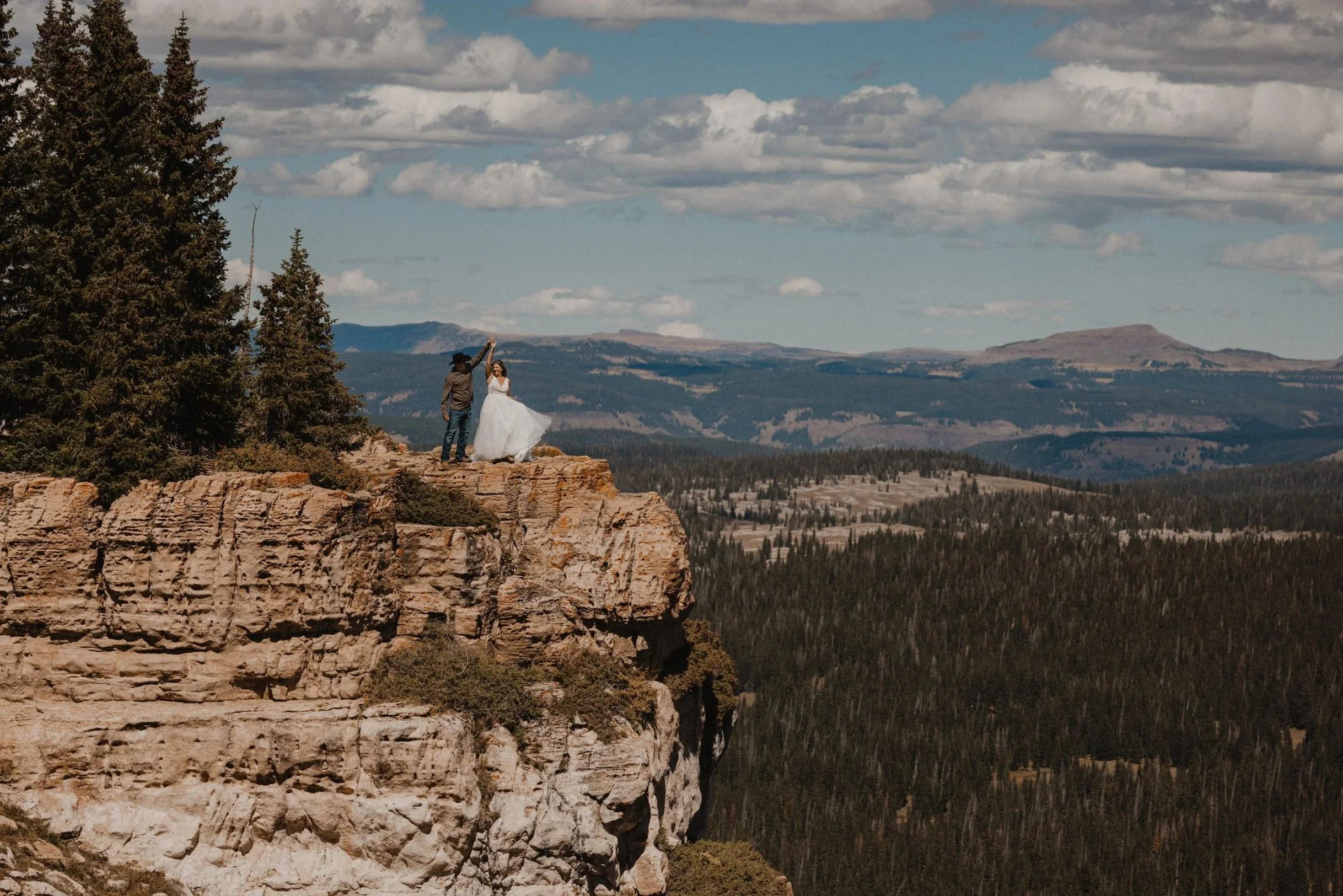 julie-matt-new-castle-colorado-elopement-28.jpg