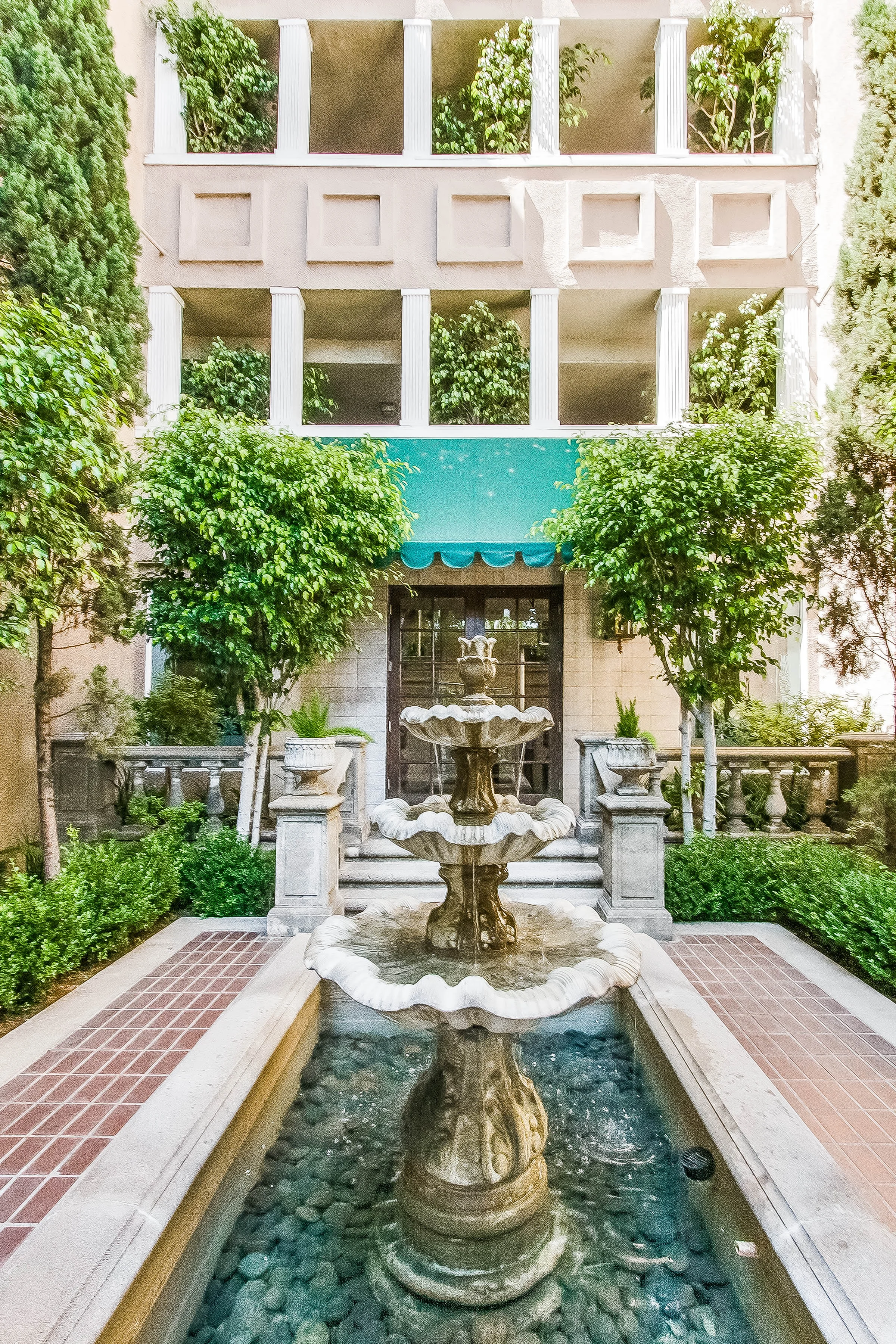 8455 Fountain #306 - High Resolution (2).jpg