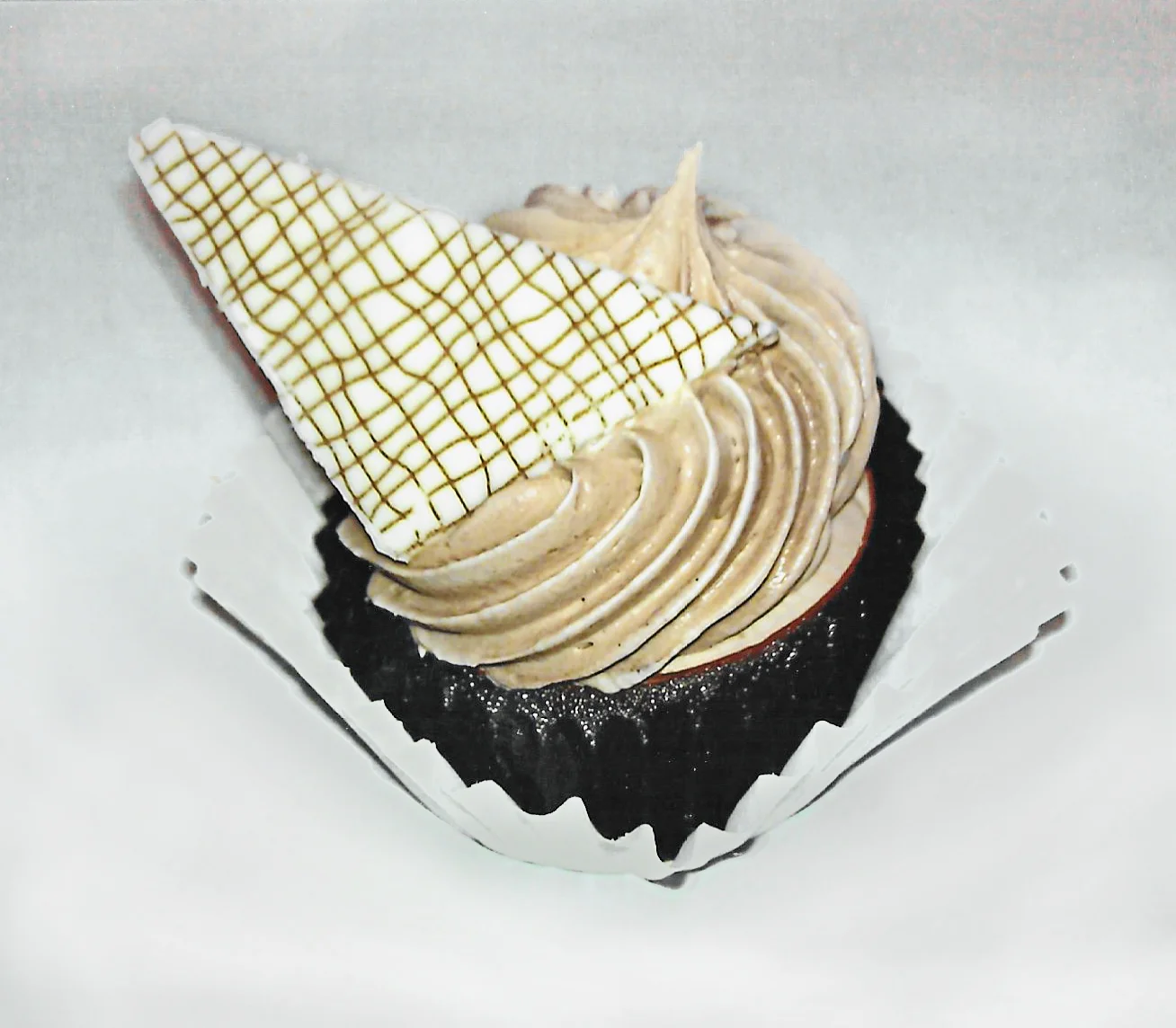 cupcake choc cream tri.jpg