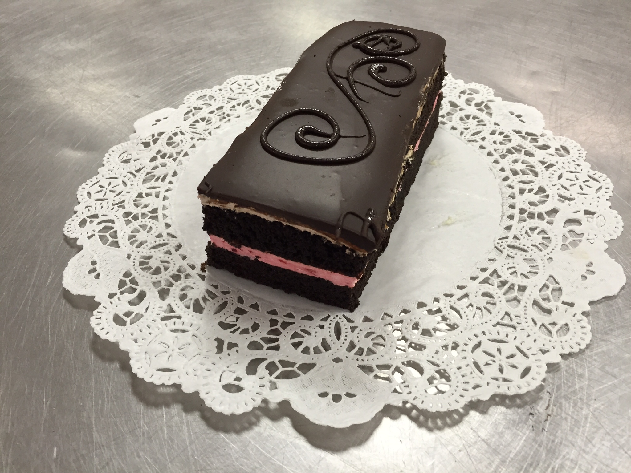 choc rectangle_2408.JPG