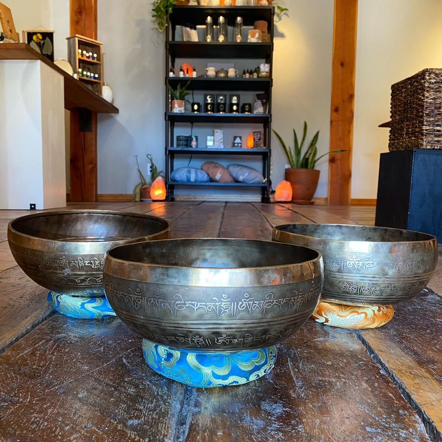 Today is a very special day, because singing bowls have finally arrived at Blue Lotus! Handmade in Nepal by a family that has been crafting them for four generations, these bowls are ready to do some incredible vibrational work. Their tones are incre