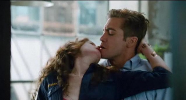 Movie: Love And Other Drugs — Kyle Reviews Everything