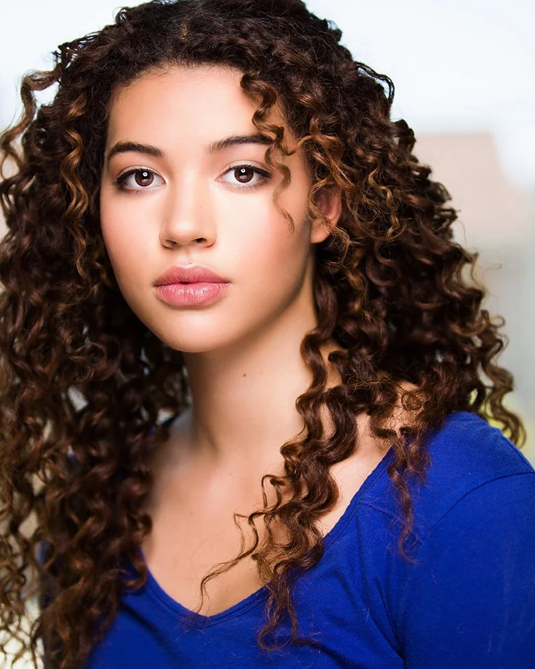 Julie headshot 2.jpg
