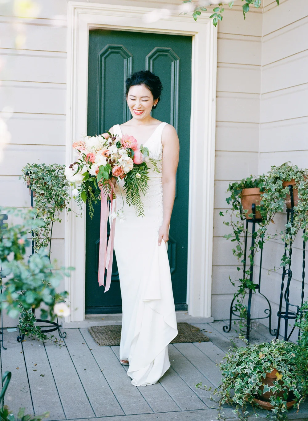 6-bride-holding-bouquet.jpg