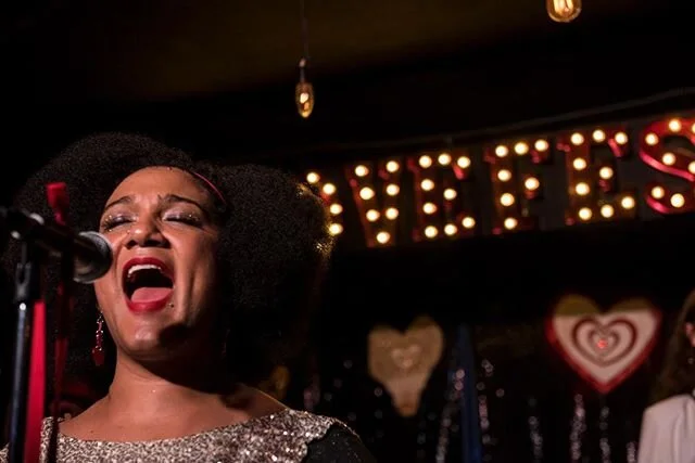 So who do we think wins the award for most stylin&rsquo; band member? 😍 #disco2020 &bull; @arcanitestudios