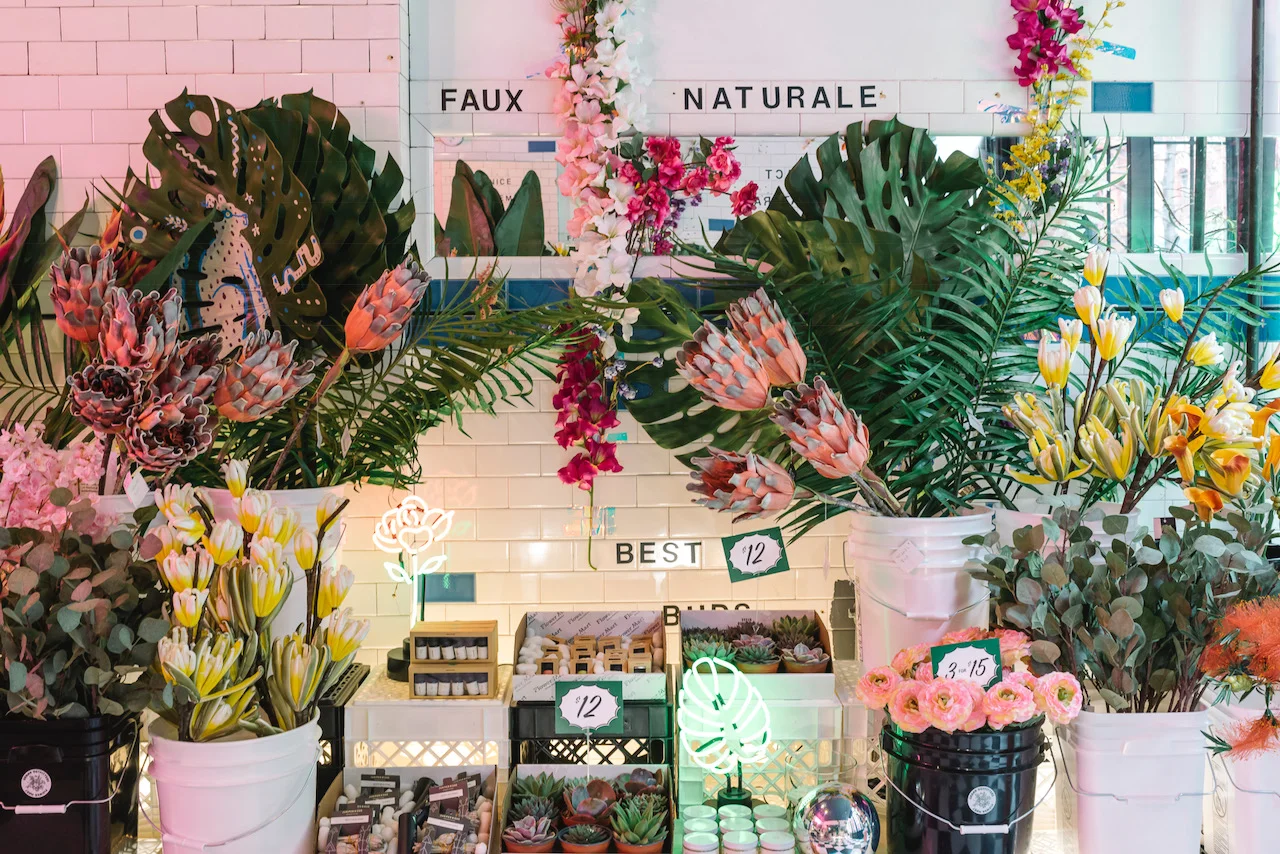 UOFlowerMart-3.jpg