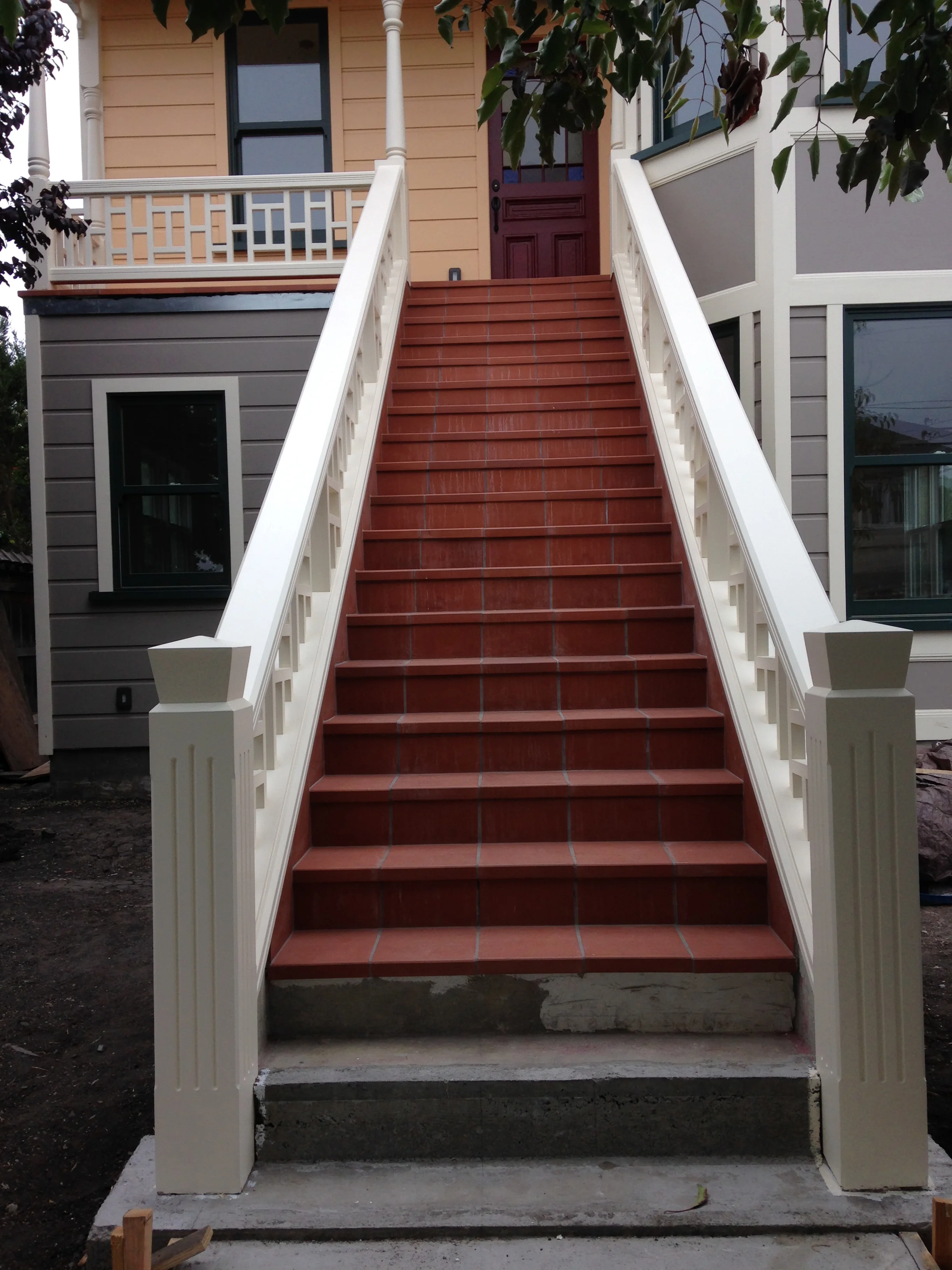 IMG_2600front posts.JPG