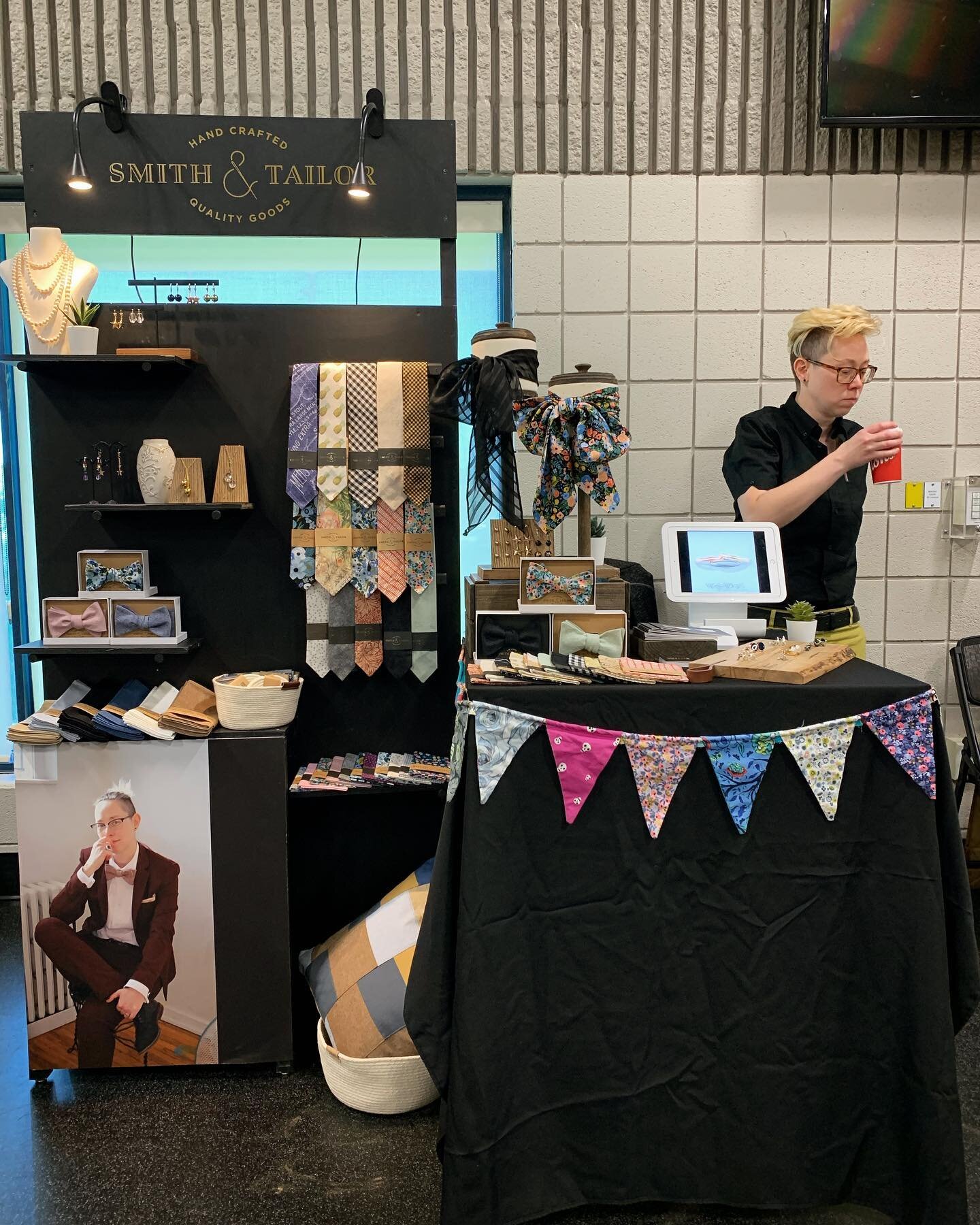 Our mini set up is ready! Father&rsquo;s Day gifts! Wedding accessories! Come see us! 
All Handmade Marketplace
Mainway Arena
4015 Mainway 
Burlington, ON
11-4
#allhandmademarketplace #smithandtailor #ties #fathersdaygifts #accessories #qualitygoods 