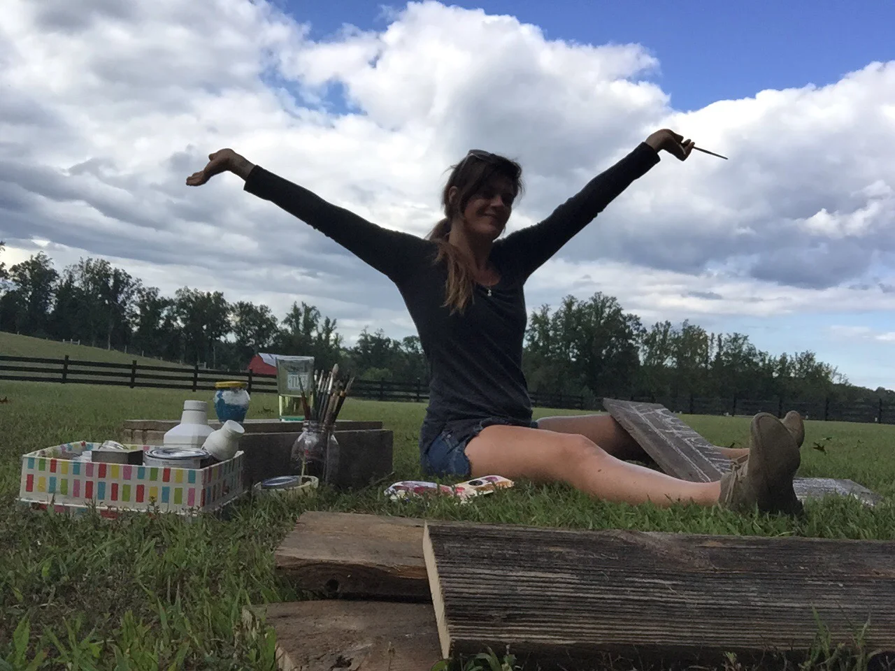  Painting wedding signs on location at Waverly Farms in Burkeville, VA. 