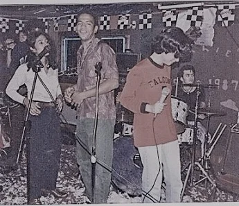 Melt Or May plays legendary Atlanta dive bar, Dottie's