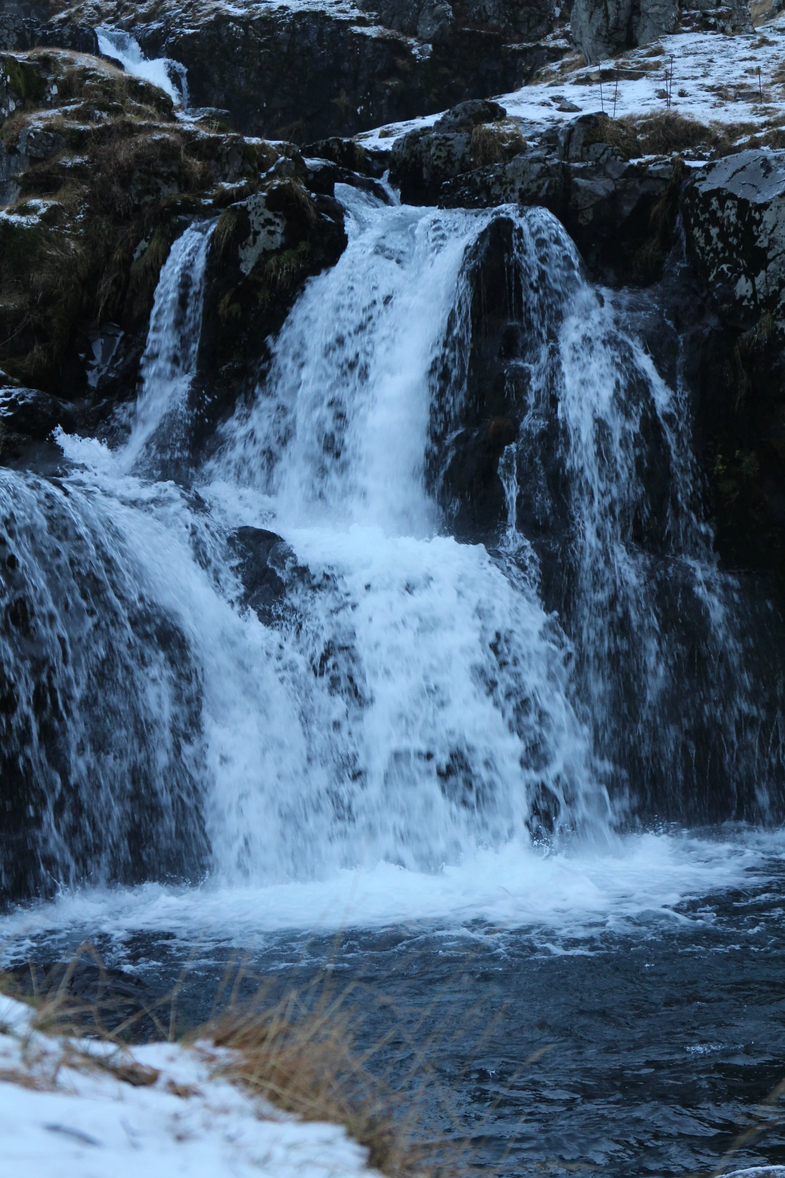 Flowing to the Monolith