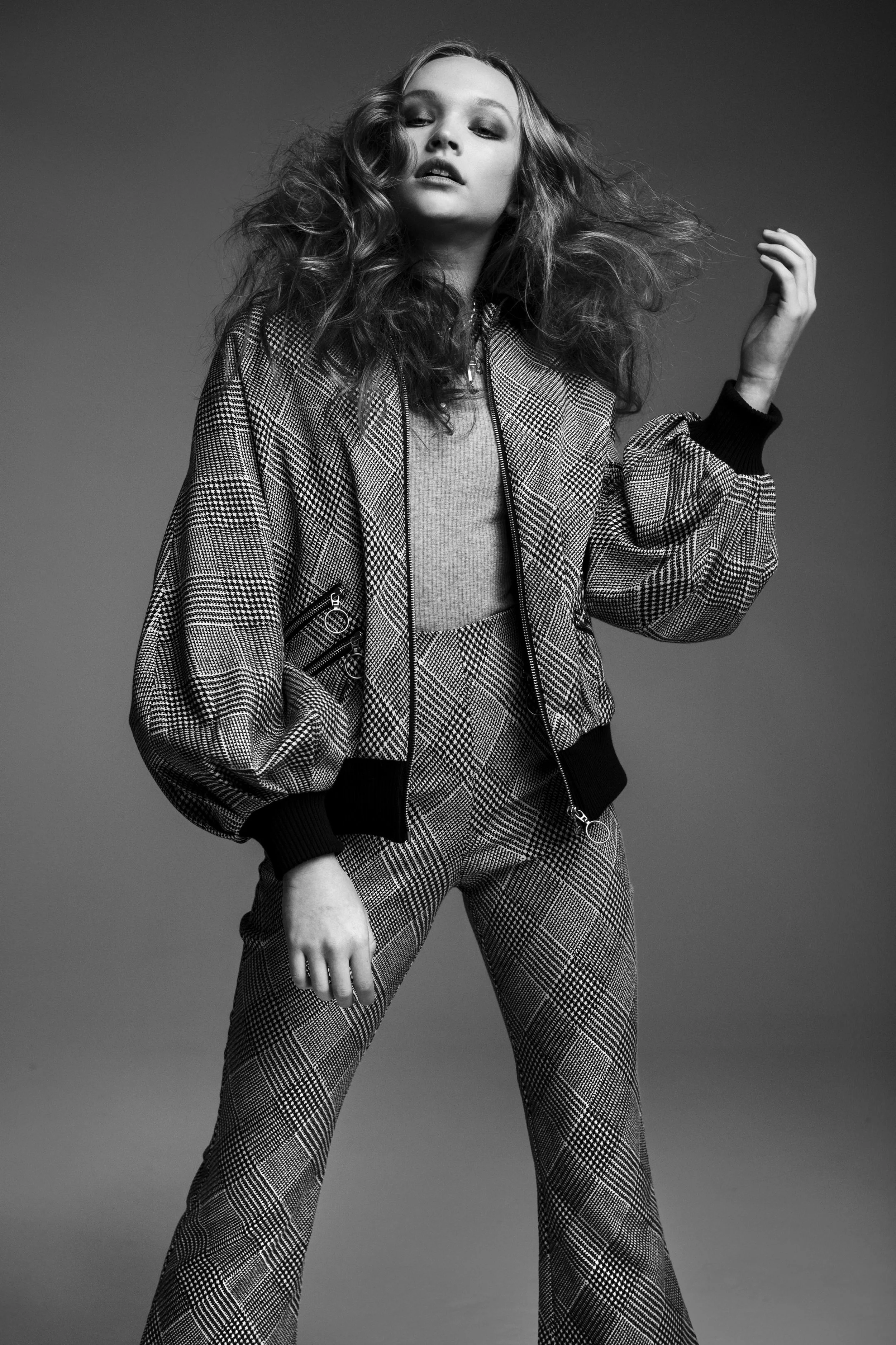 MONOCHROMATIC TEXTURES