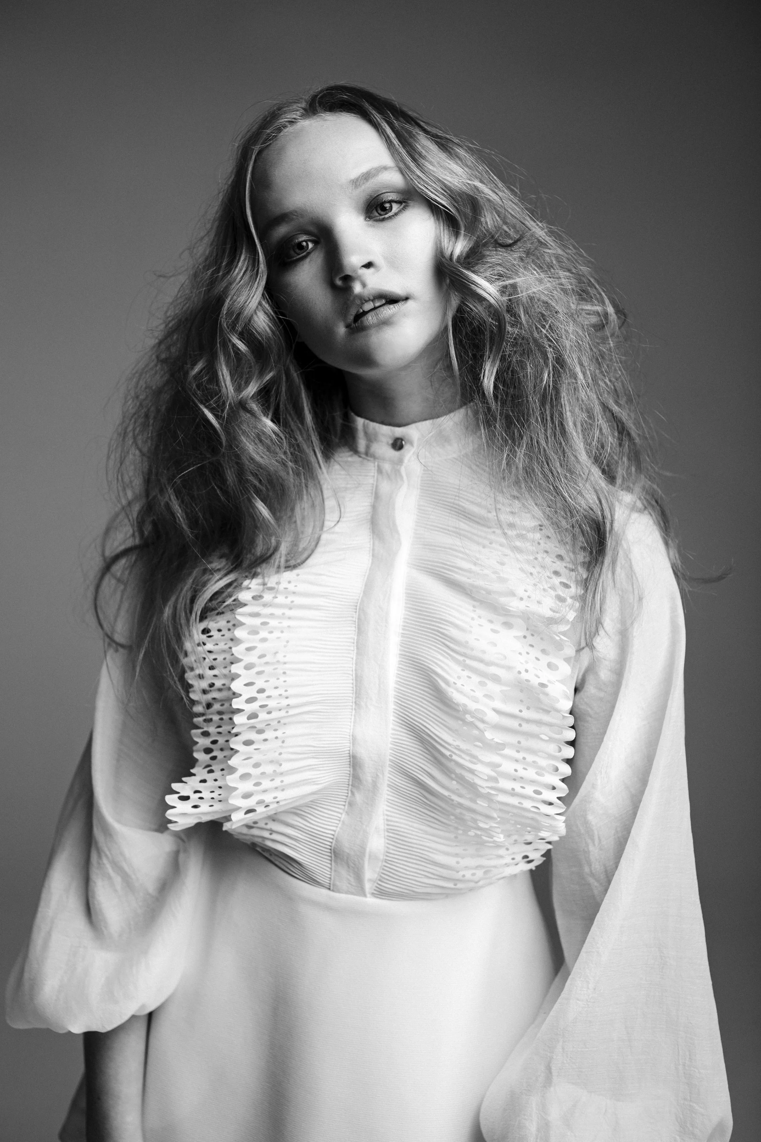 MONOCHROMATIC TEXTURES