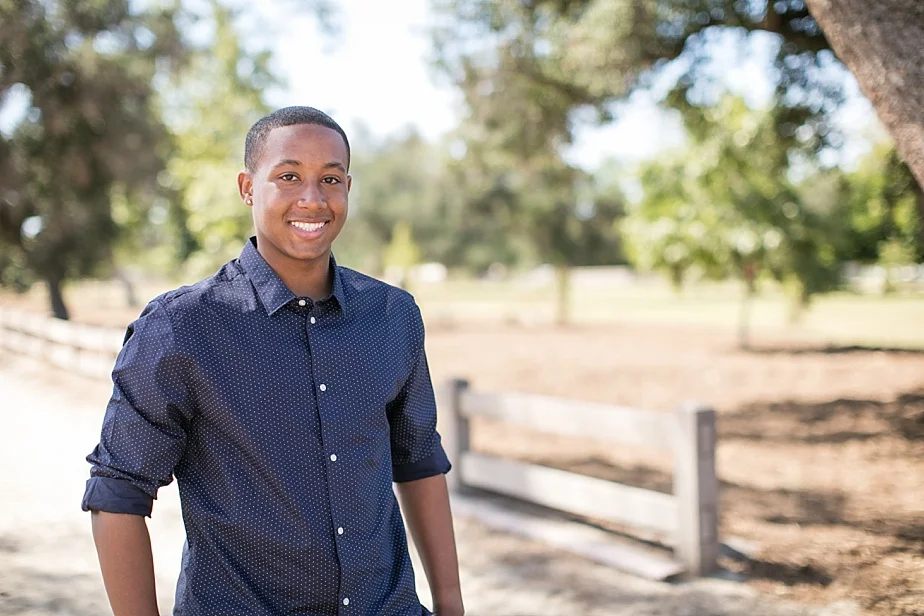 Graduation-Portraits_0106.jpg