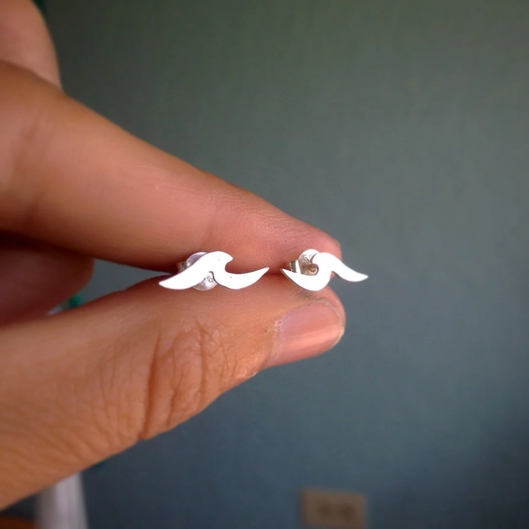 wave earrings.jpg