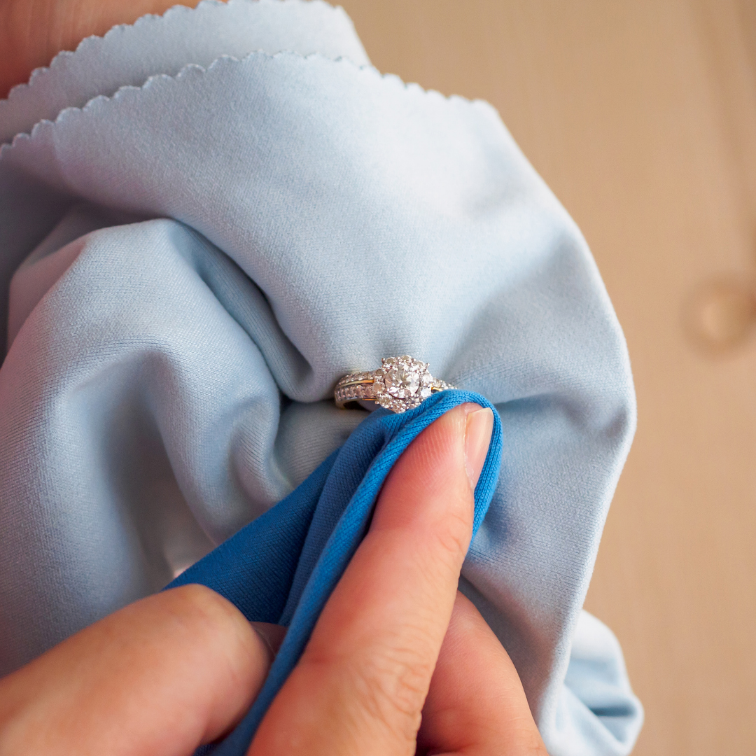 Cleaning Cloth.png