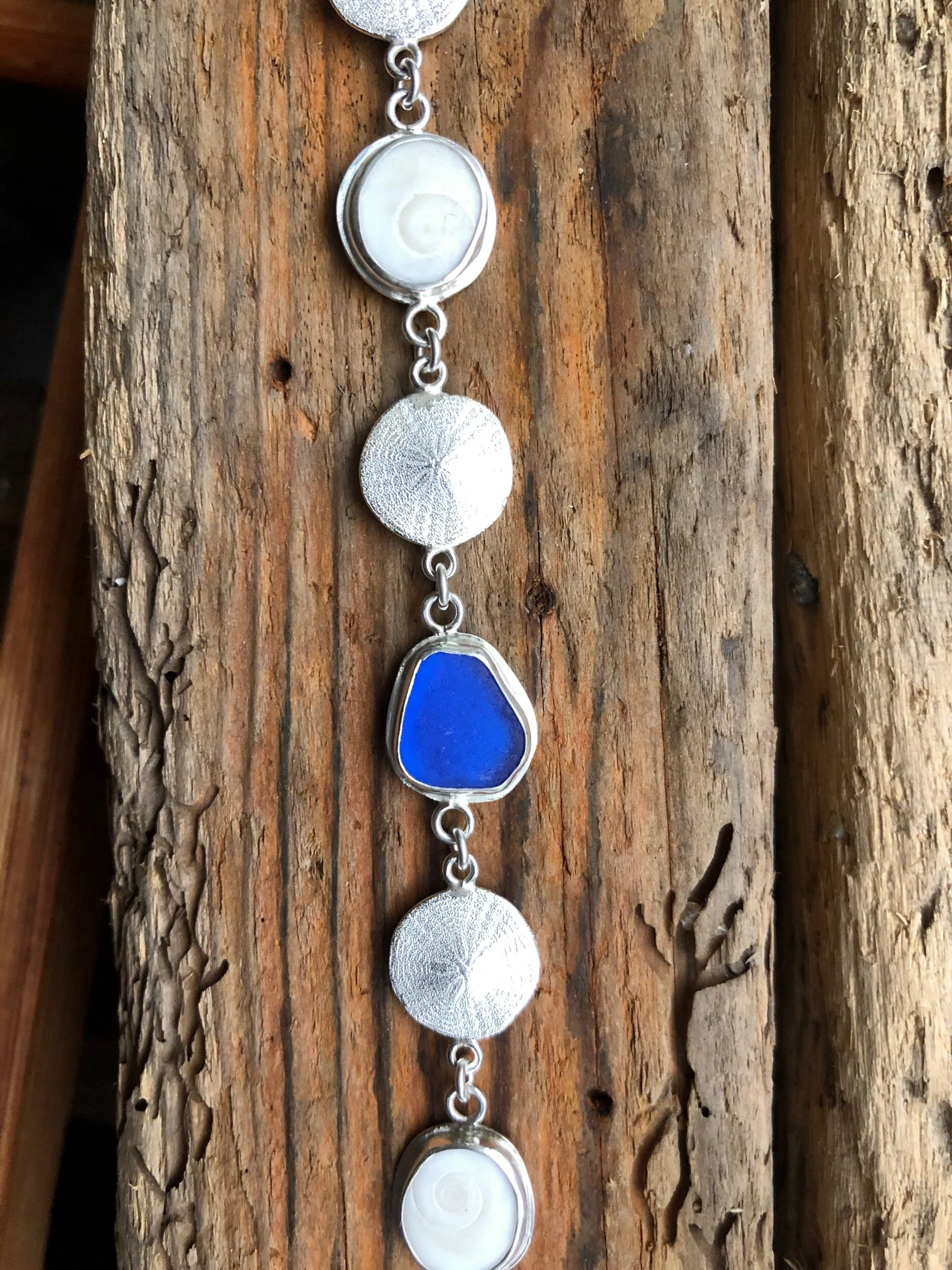 C700C230-6551-4839-8775-39D4326FFE03