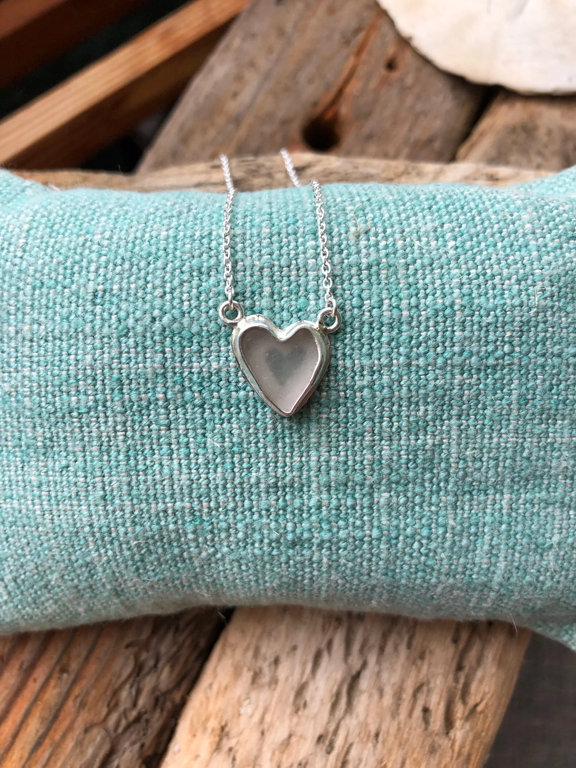 4287F4DE-CA0B-4ACE-B494-66618B27A32B