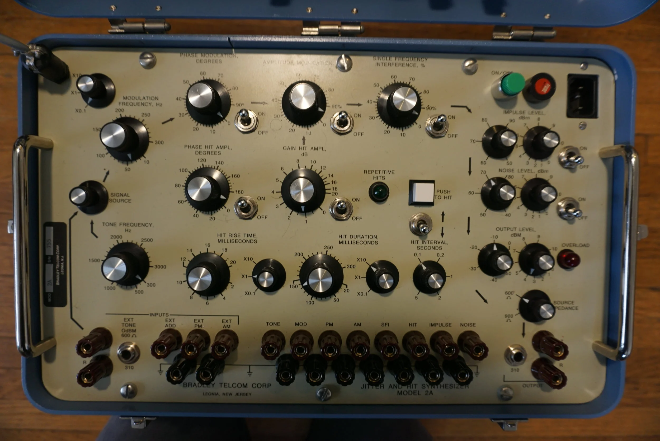 Bradley Telcom Jitter and Hit Synthesizer Model 2A