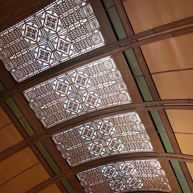Went to the Frank Lloyd Wright house/studio tour with my mom last weekend. I’m really glad she came out to visit and eat pizza and donuts and mosey around Chicago with me!