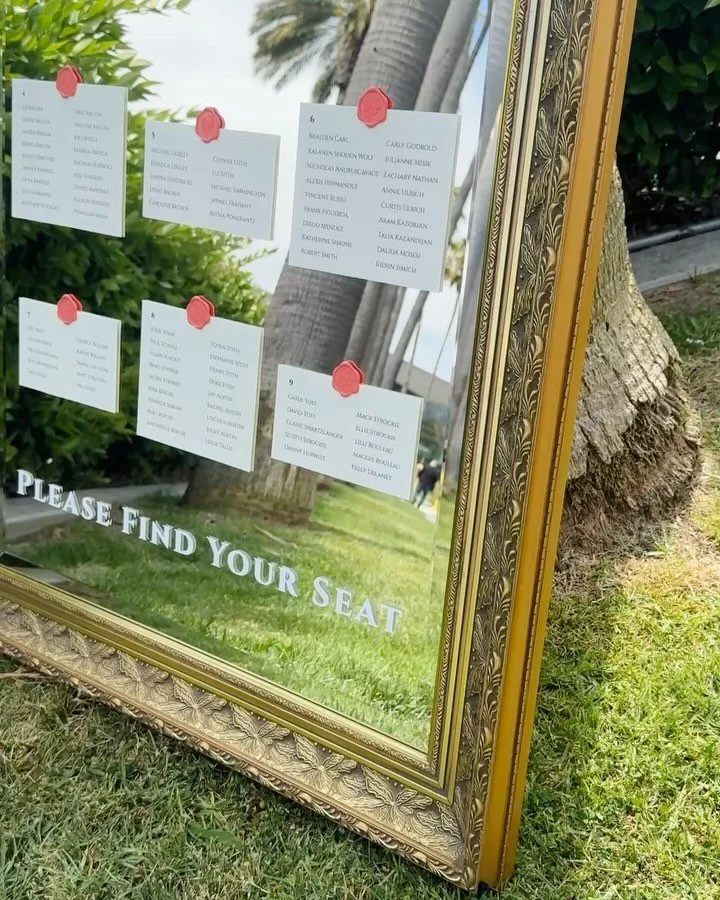 Loved doing this seating chart with colorful wax seals 💕 Mirrors are such a versatile medium!