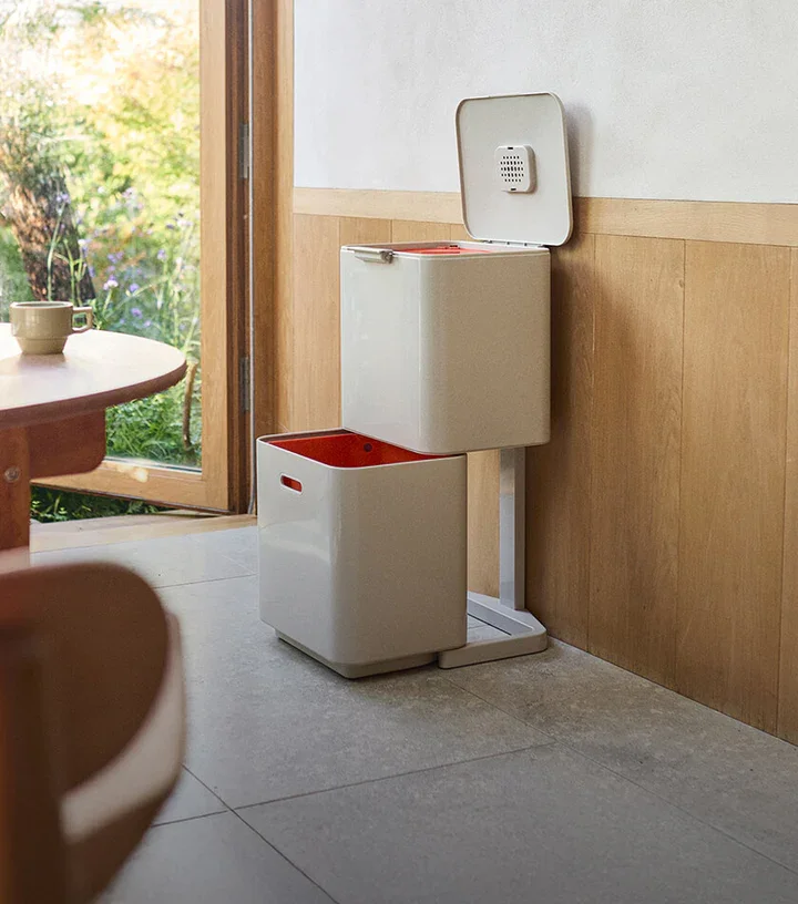 Bins & Recycling.webp