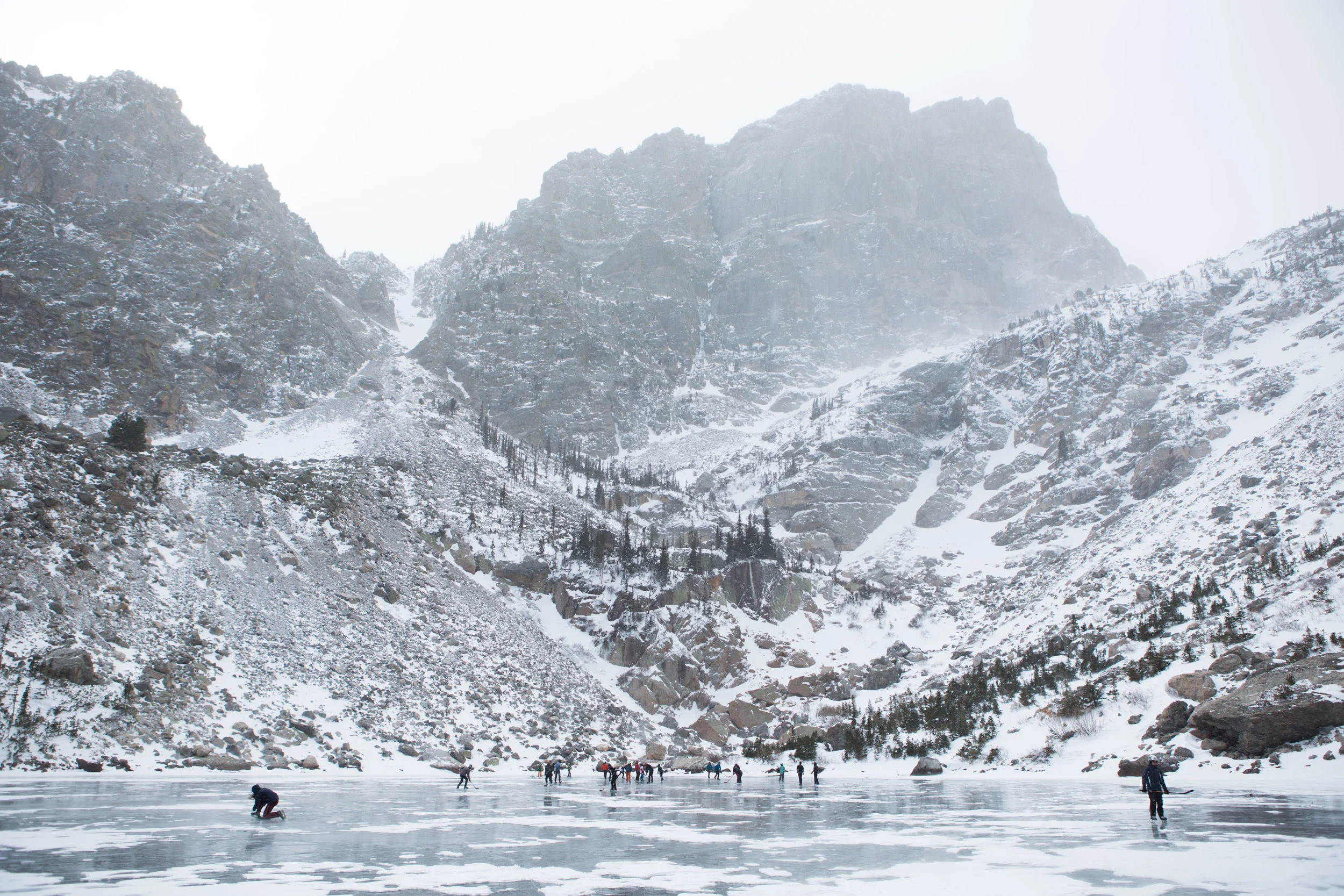 HockeyRockies-3.jpg
