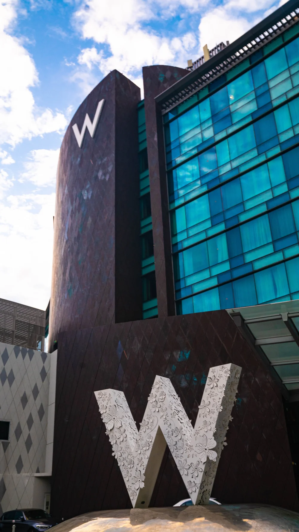 W Singapore 95
