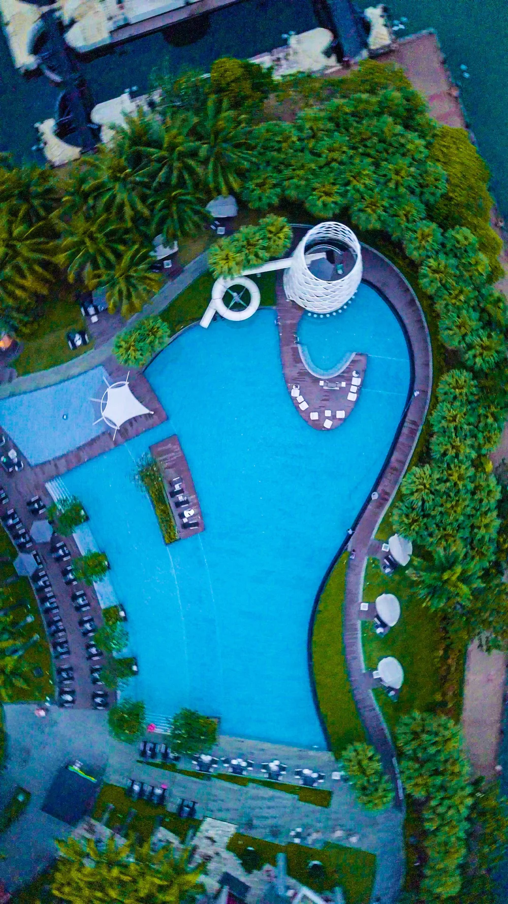 W Singapore drone