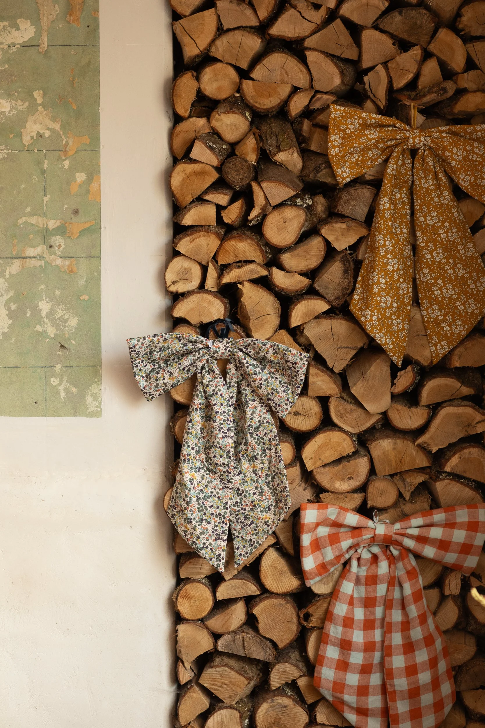 Giant Linen Bow - Marmalade