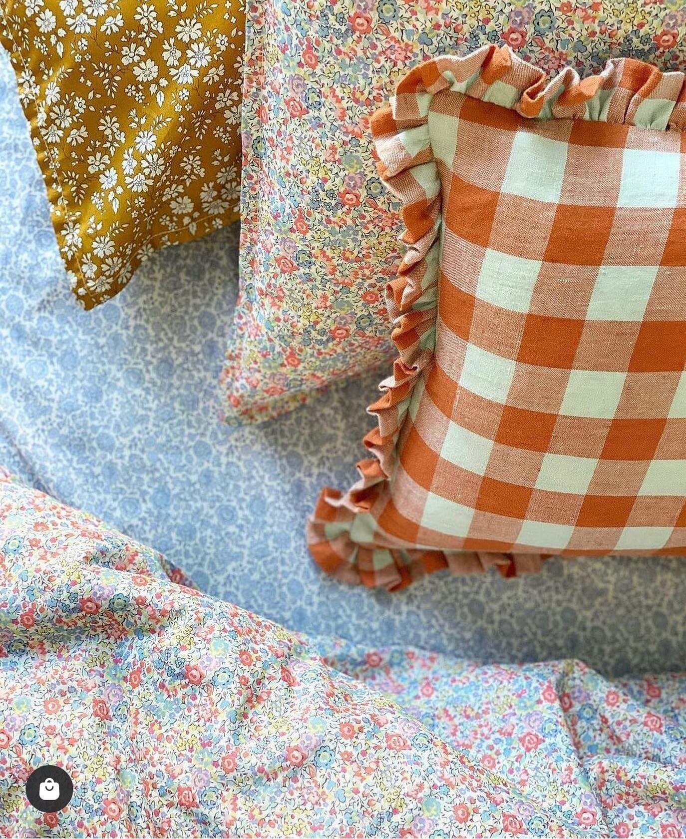 Too cold to be anywhere but under a blanket or duvet ! I need a little bell to ring for tea and biscuits. 
I hope you had a lovely Saturday. 
Cushion in Marmalade. 
Pillowcases and duvet cover made from Liberty fabrics Emma and Georgina and Capel. 
F